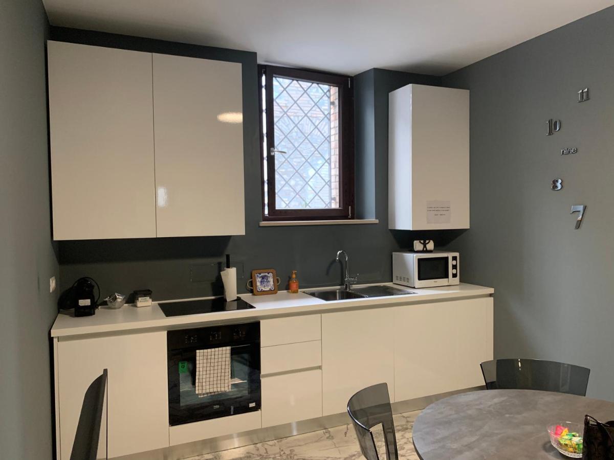 Modern City Center Apartment Benevento Eksteriør bilde